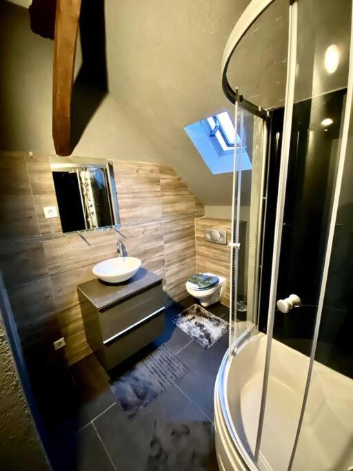 12: Privatzimmer Fuer Reisende Durch Koblenz 코블렌츠 외부 사진